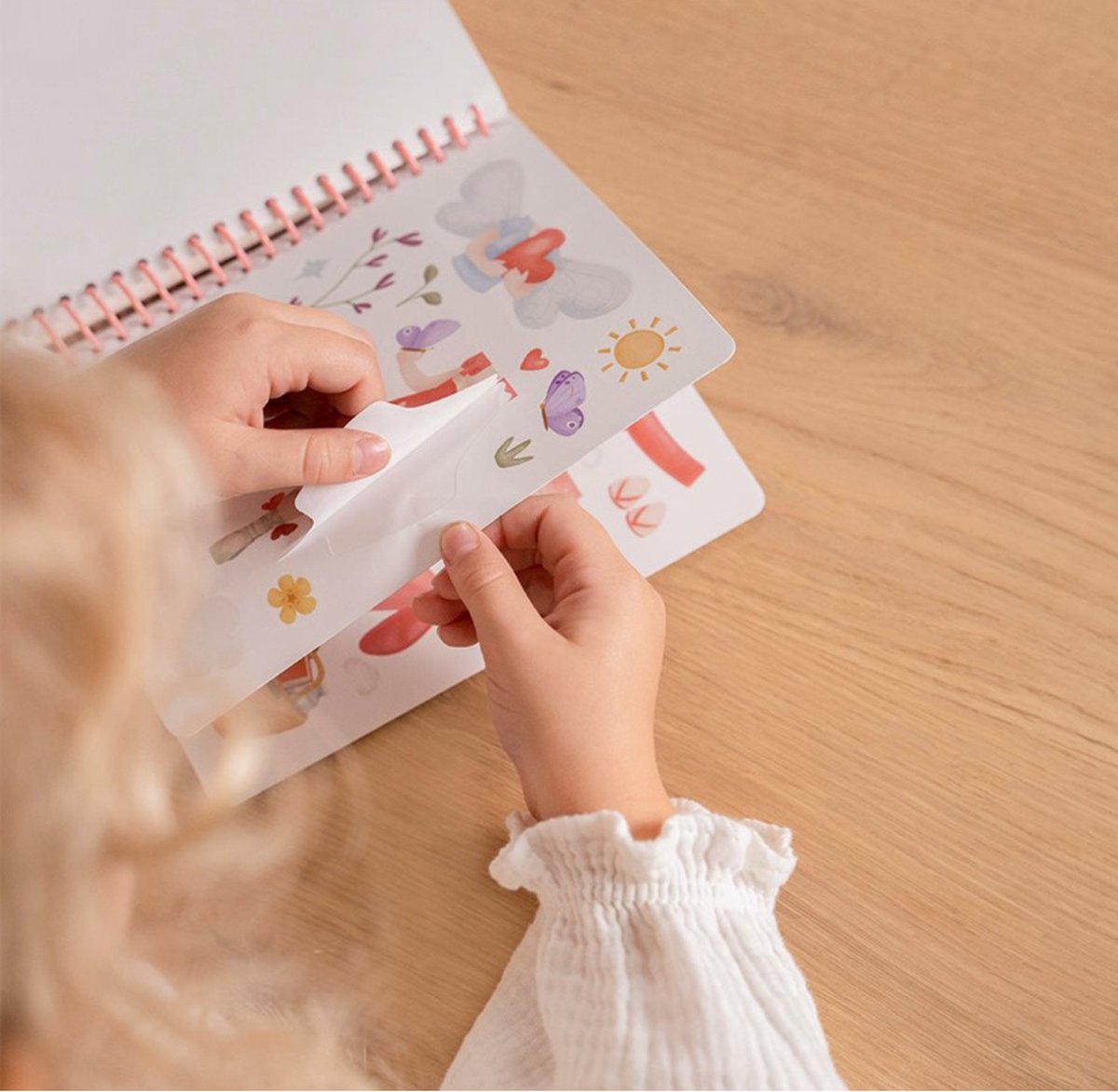 Little Dutch Kledingspel Rosa & Vrienden