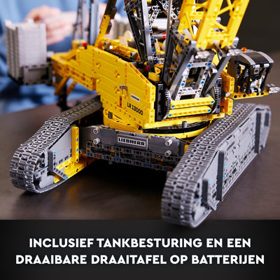 LEGO Technic Hoofdstraat Bouwset - 42146