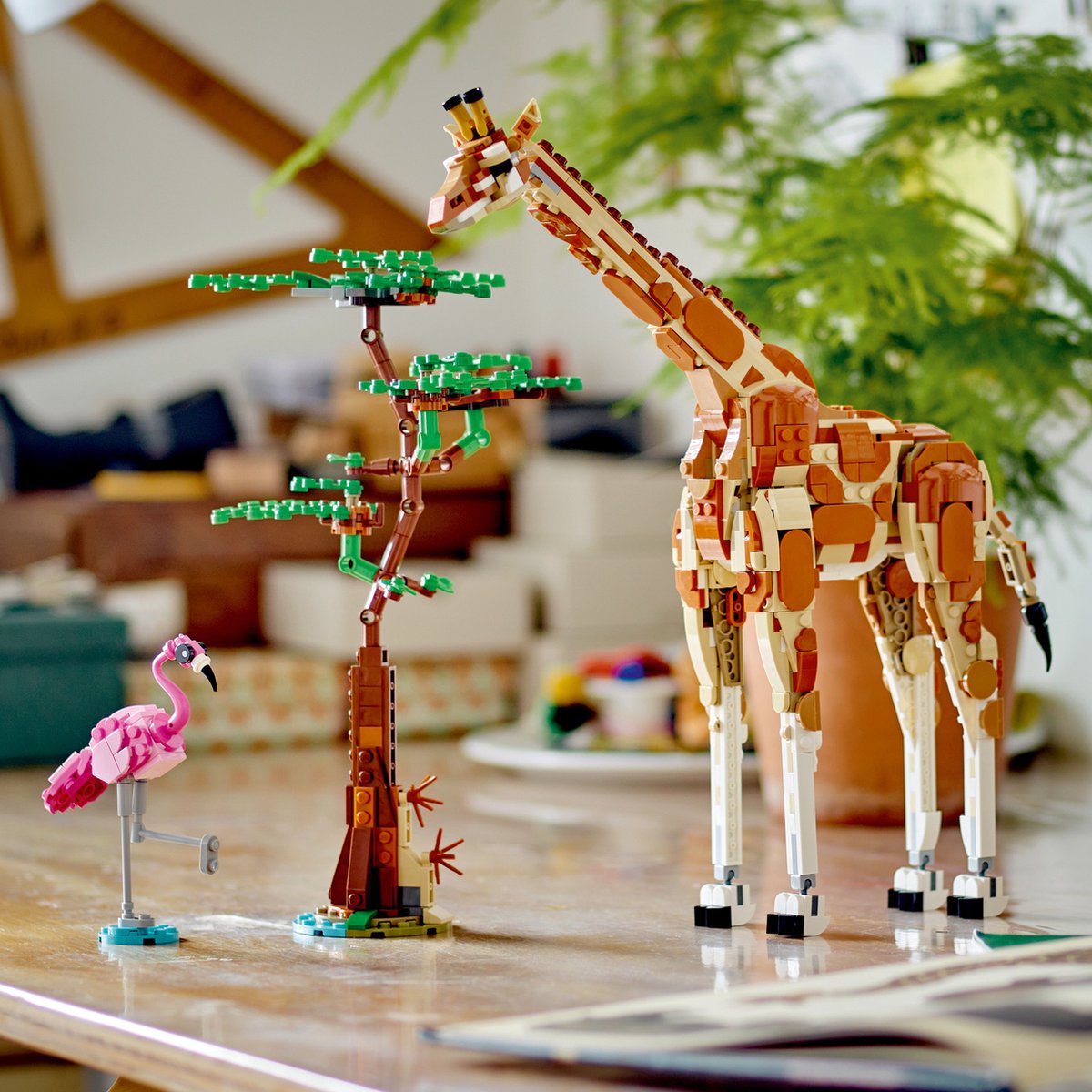 LEGO Creator Safari Dieren 3-in-1: Giraf, Leeuw & Gazellen