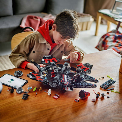 LEGO Star Wars Millennium Falcon Zwart - 75389