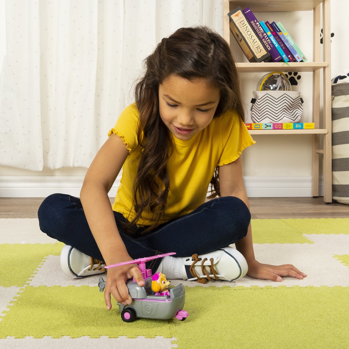 PAW Patrol Stella's Voertuig met Verzamelbare Figurine - 6061800