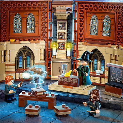 LEGO Harry Potter Zweinstein Transfiguratieklas - 76382