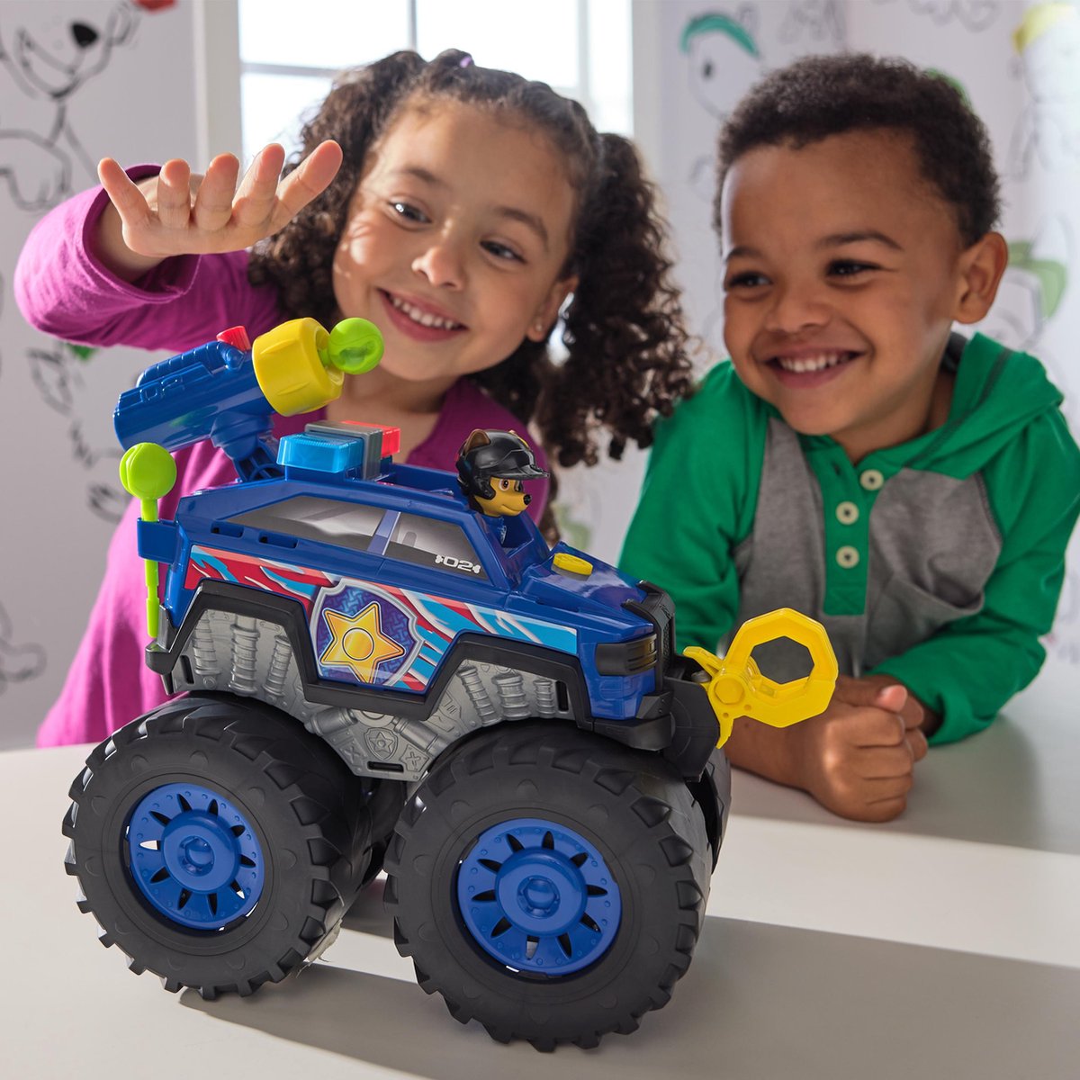 PAW Patrol Power Haulin' Cruiser van Chase met Geluid en Licht