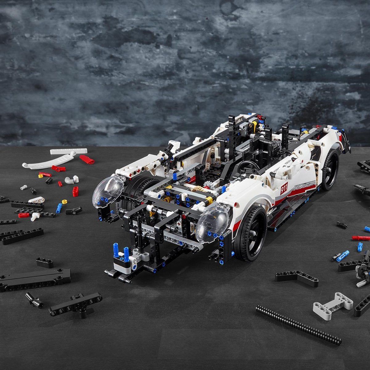 LEGO Technic Porsche 911 RSR Bouwset - 42096