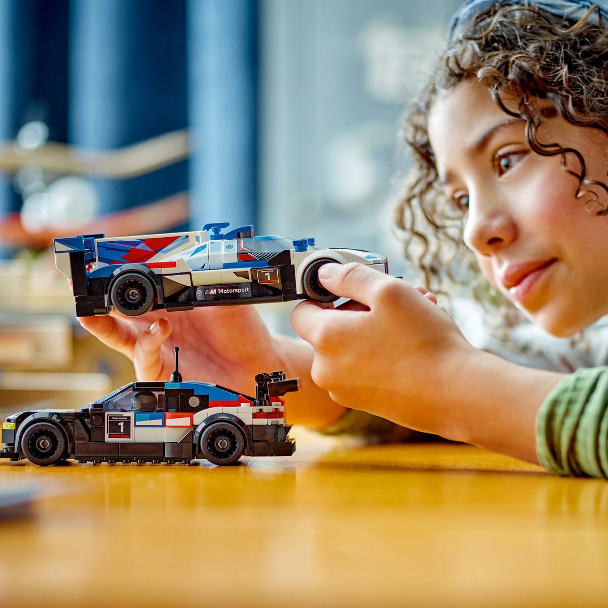 LEGO Speed Champions BMW M4 GT3 & BMW M Hybrid V8 - 76922