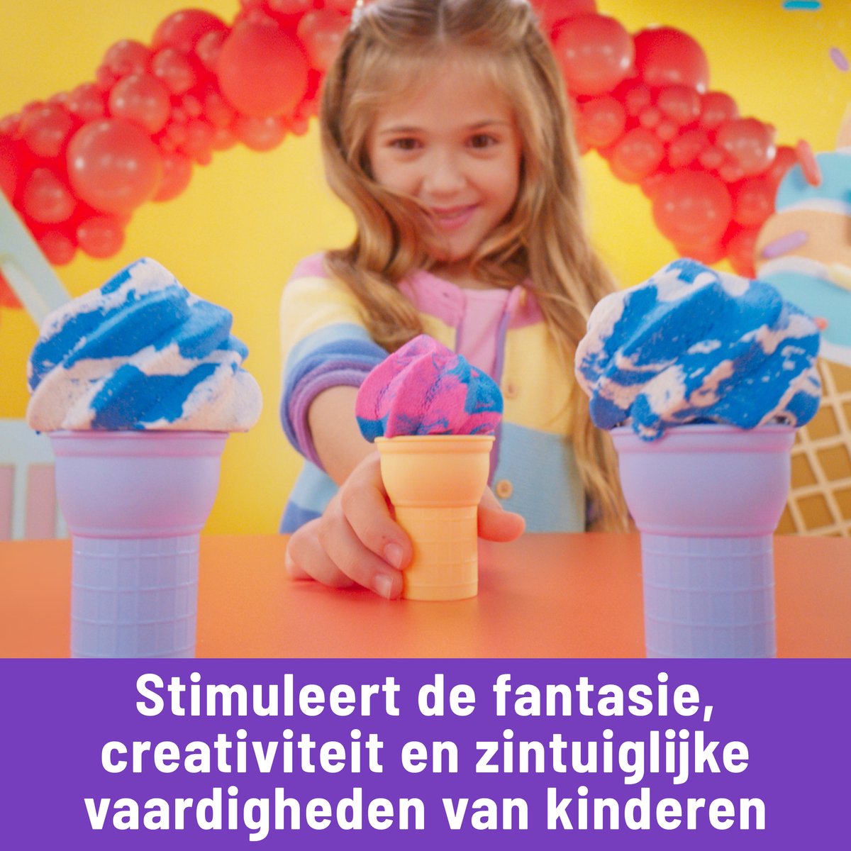 Kinetic Sand IJsset met 396g Blauw, Roze en Wit Zand