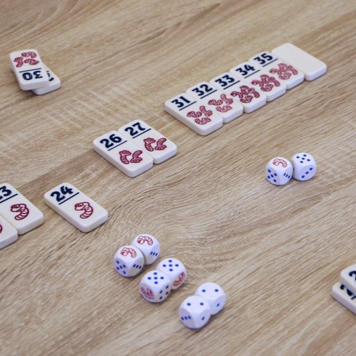 999 Games Regenwormen Tactisch Tegelspel