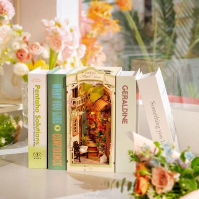 Robotime Coin Floral DIY Miniatuurhuis Kit - TGB09