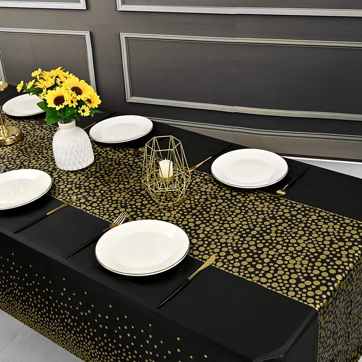 Partizzle® Zwarte & Gouden Wegwerptafelkleden - 2 Stuks