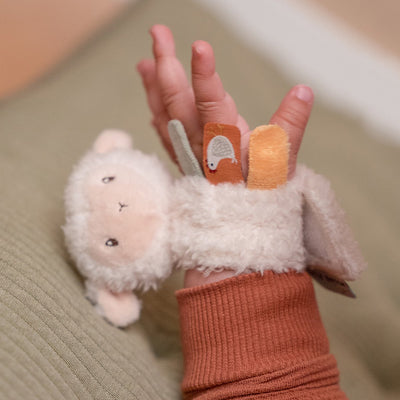 Little Dutch Little Farm Schattige Schapen Polsrammelaar