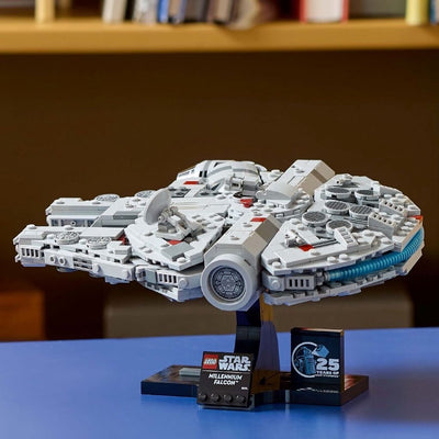 LEGO Star Wars Millennium Falcon Avonturen - 75375