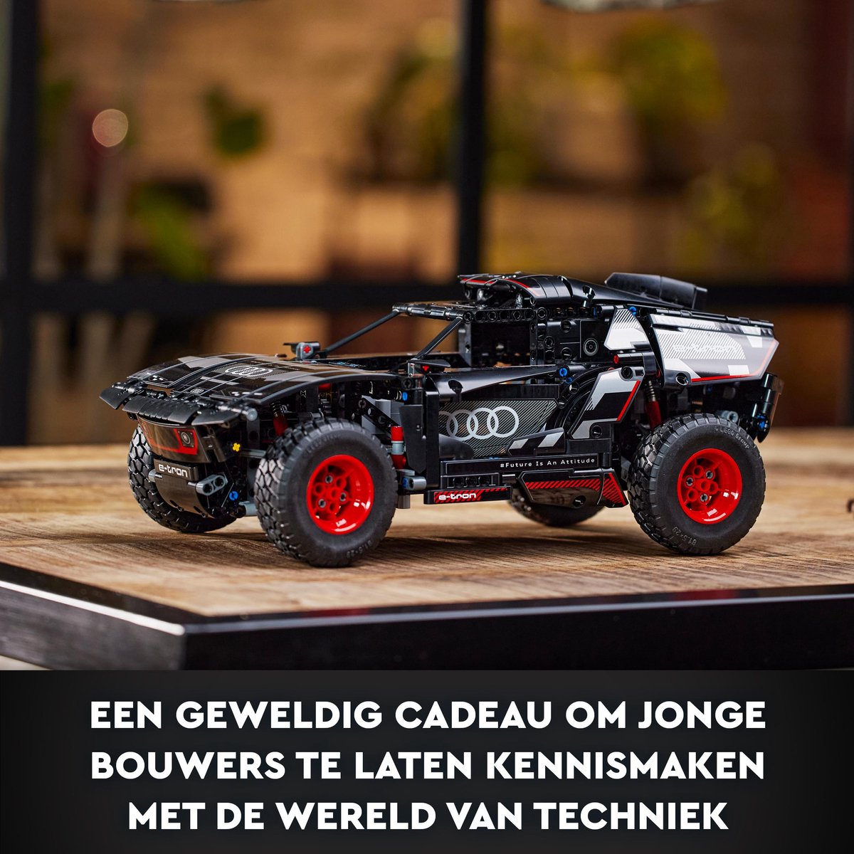 LEGO Technic Audi RS Q e-tron - 42160 Bouwset