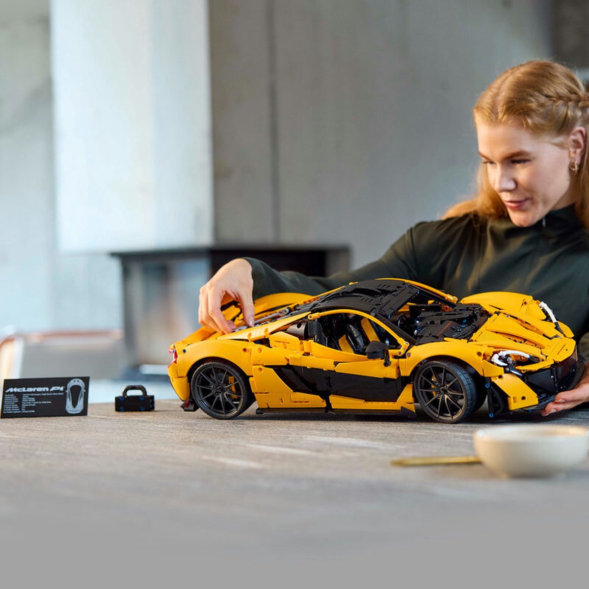 LEGO Technic McLaren P1™ Hypercar Bouwset - 42172