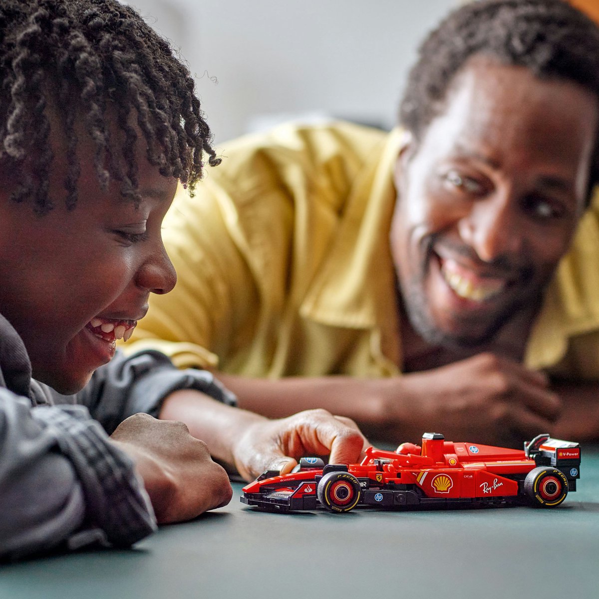 LEGO Speed Champions Ferrari SF-24 F1 Racewagen Set - 77242