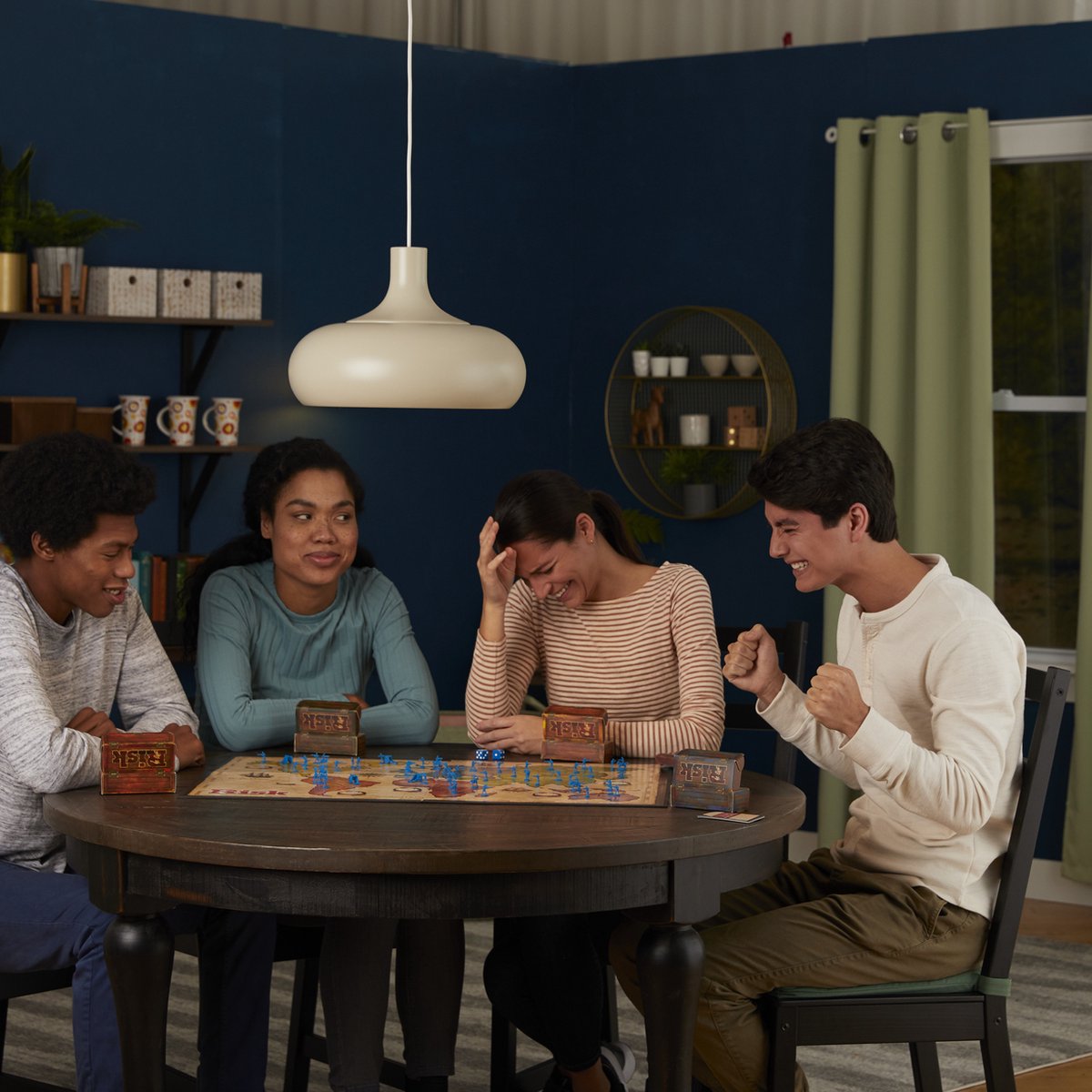 Hasbro Gaming Risk - Strategisch Bordspel Avontuur