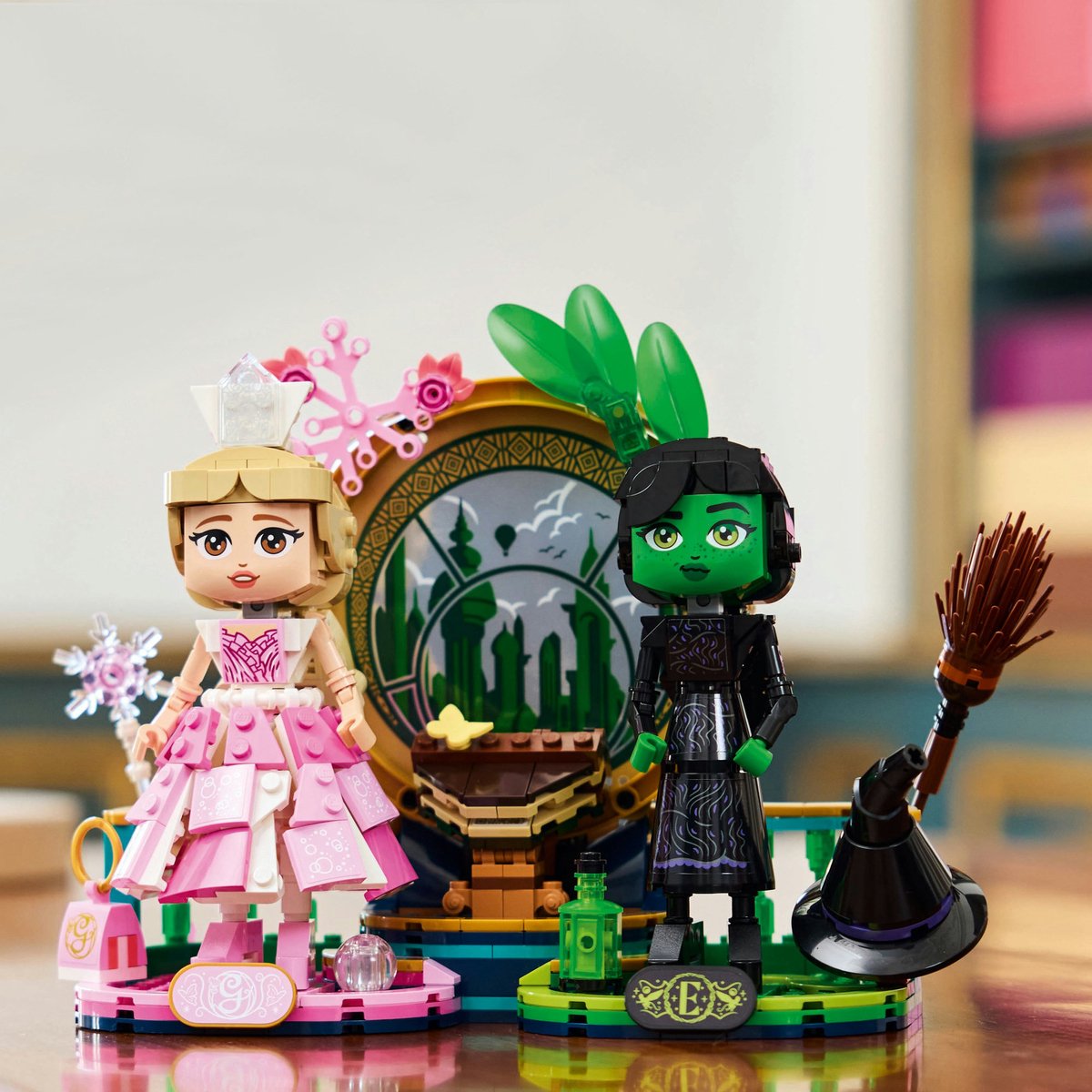 LEGO Wicked Elphaba en Glinda Minifiguren - 75682
