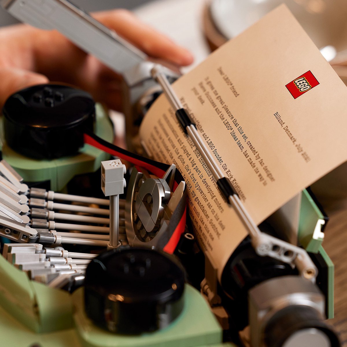 LEGO Ideas Schrijfmachine Bouwset - 21327