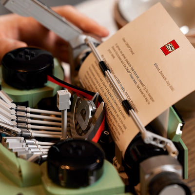 LEGO Ideas Schrijfmachine Bouwset - 21327