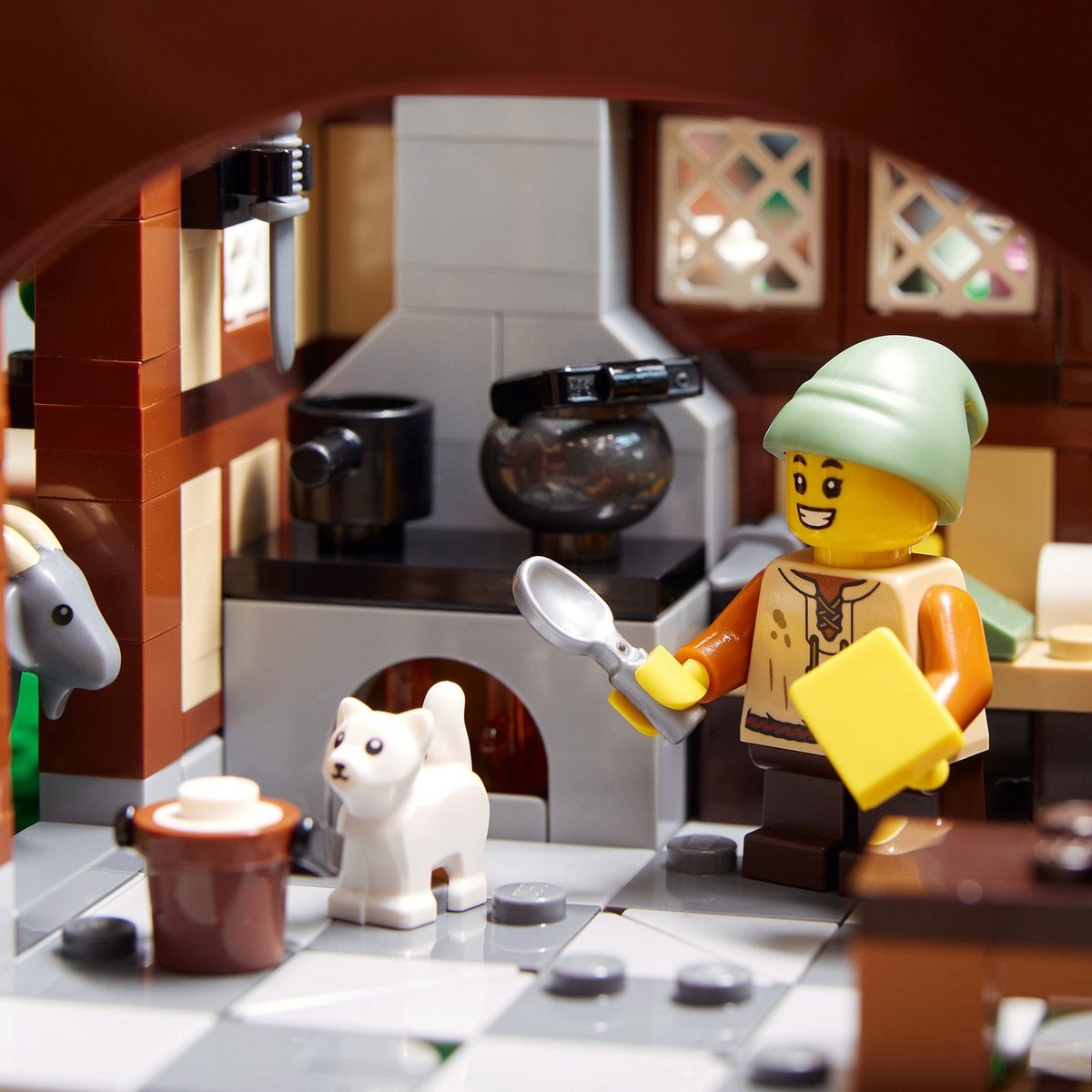 LEGO Icons Middeleeuwse Stad - 10332