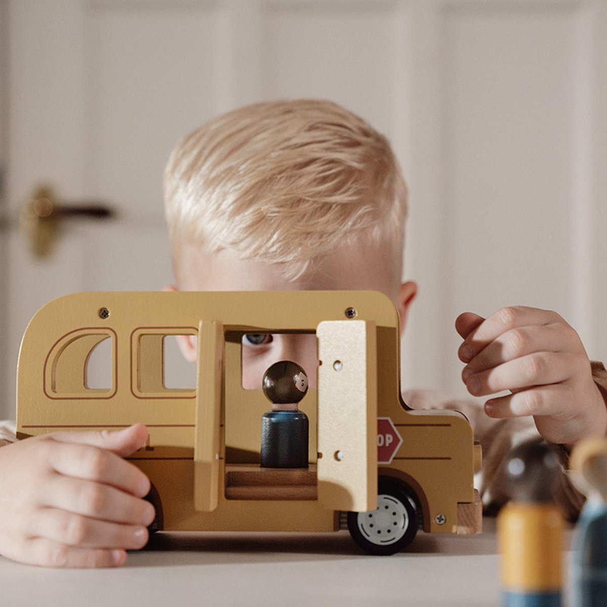 Little Dutch Houten Schoolbus met Figuren FSC