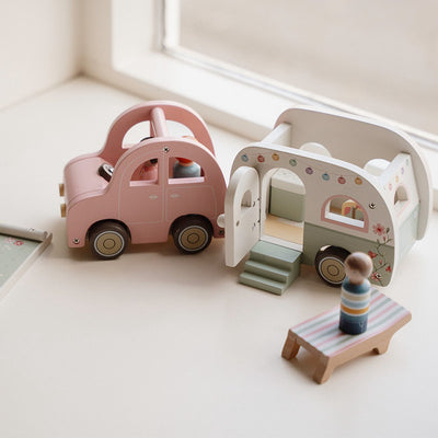 Little Dutch Speelgoedauto met Caravan - FSC Gecertificeerd