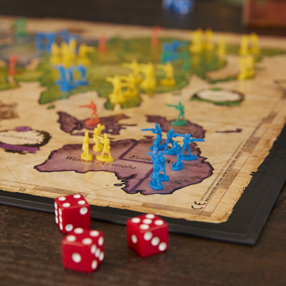 Hasbro Gaming Risk - Strategisch Bordspel Avontuur