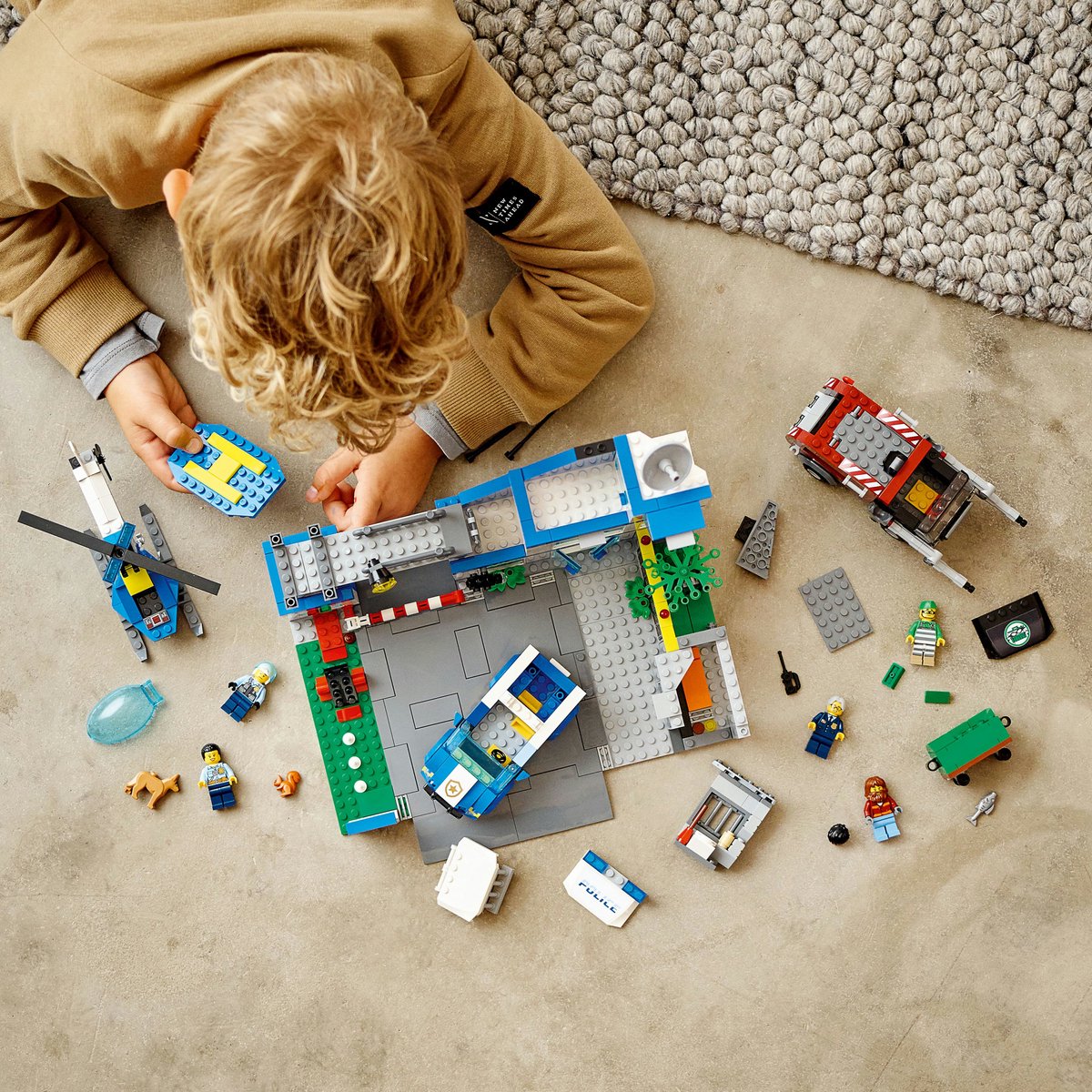 LEGO City Politiebureau met Voertuig - 60316