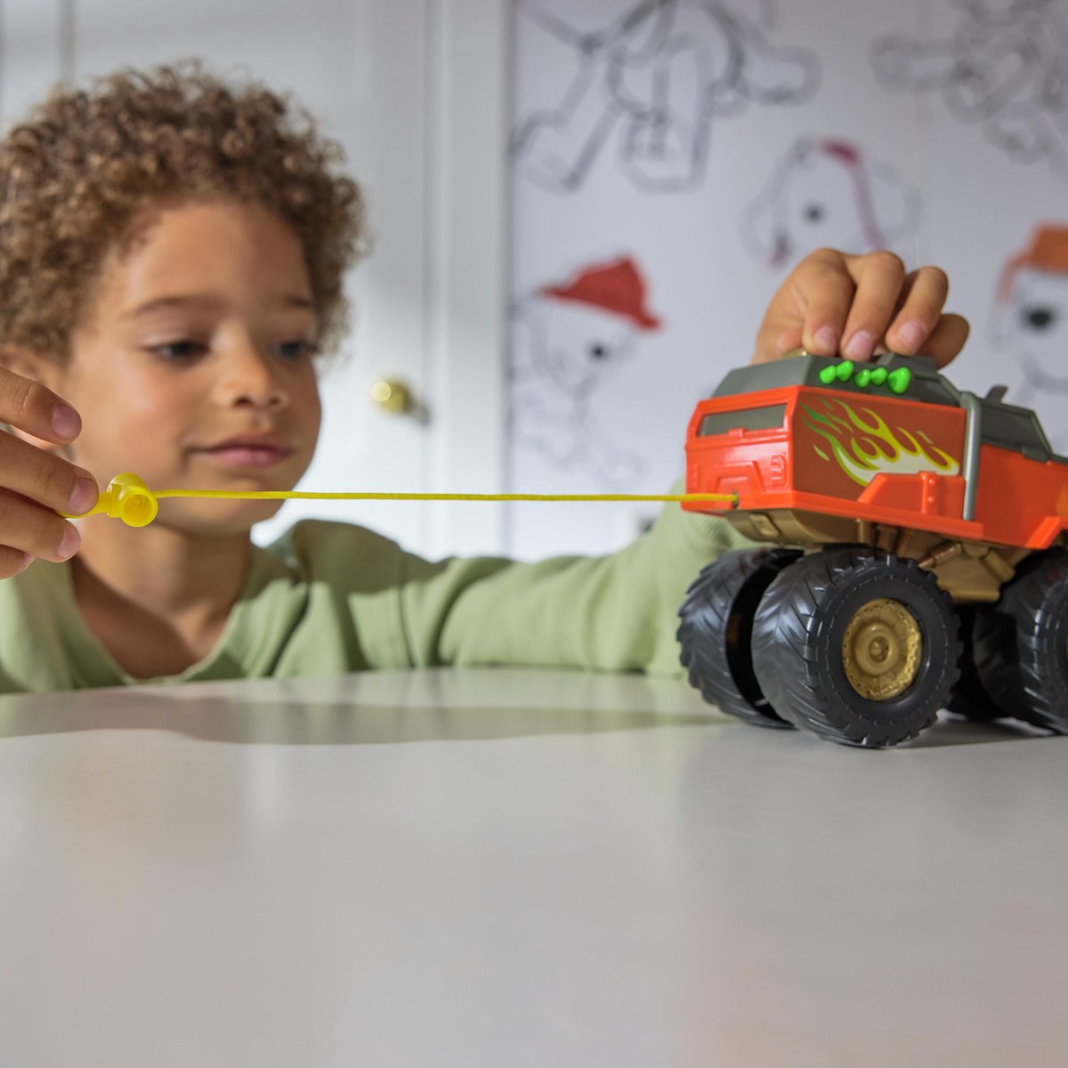 PAW Patrol Monstertruck met Boomer Figurine