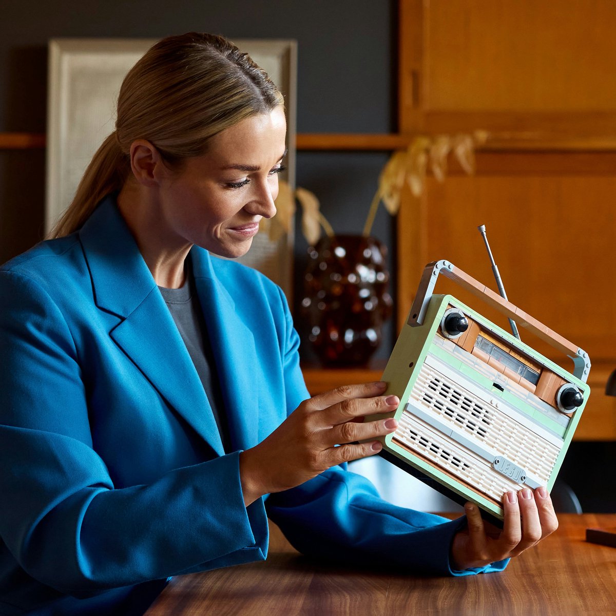 LEGO Icons Retro Draagbare Radio - 10334