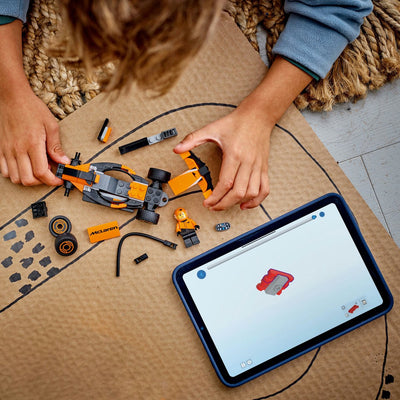 LEGO City McLaren F1 Racewagen met Piloot - 60442