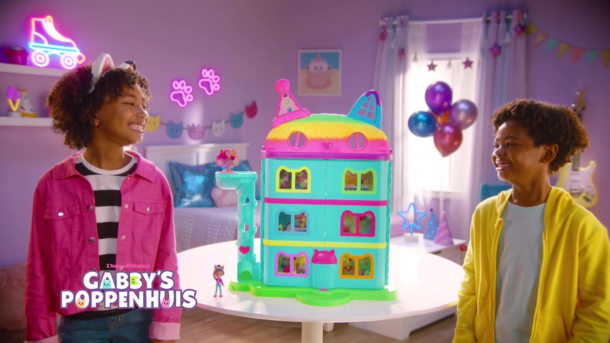 Gabby's Poppenhuis Feesthuis met Figuren en Geluiden - 60 cm