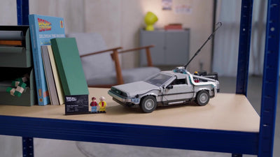 LEGO Creator Icons Tijdmachine van Back to the Future - 10300