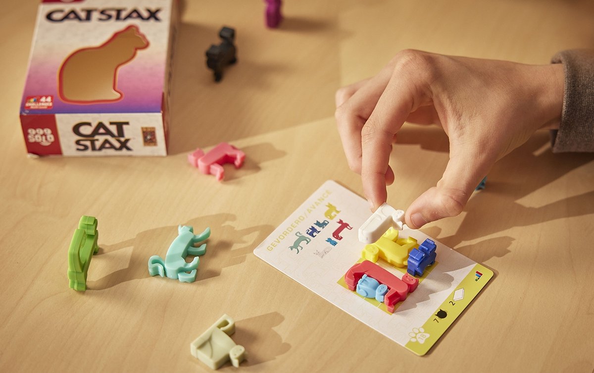 999 Games Smart Cat Stax - Puzzelspel voor Dierenliefhebbers