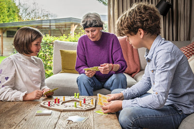 ThysToys Keezen Connect Deluxe Houten Spel - 3-6 Spelers