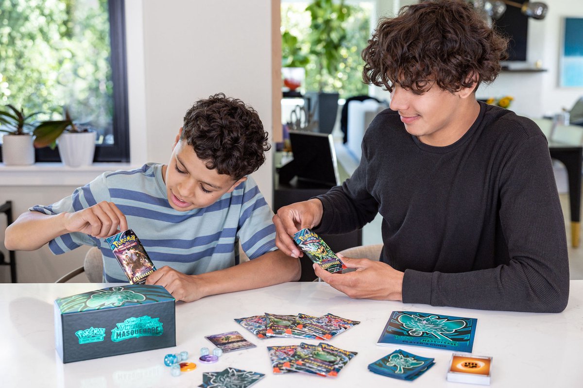 Pokémon TCG Scarlet & Violet Twilight Masquerade Elite Trainer Box