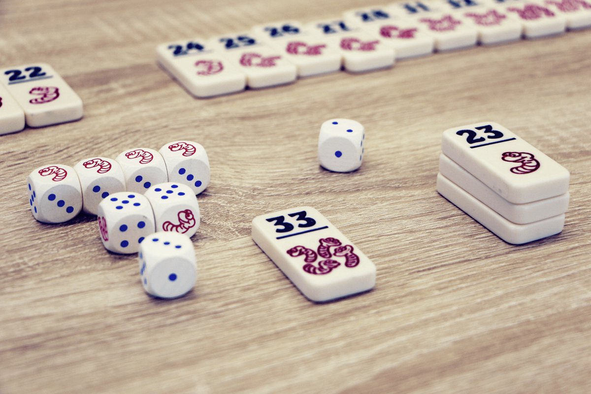 999 Games Regenwormen Tactisch Tegelspel