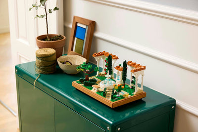 LEGO Jardin d'Icônes met Fontein - 10359