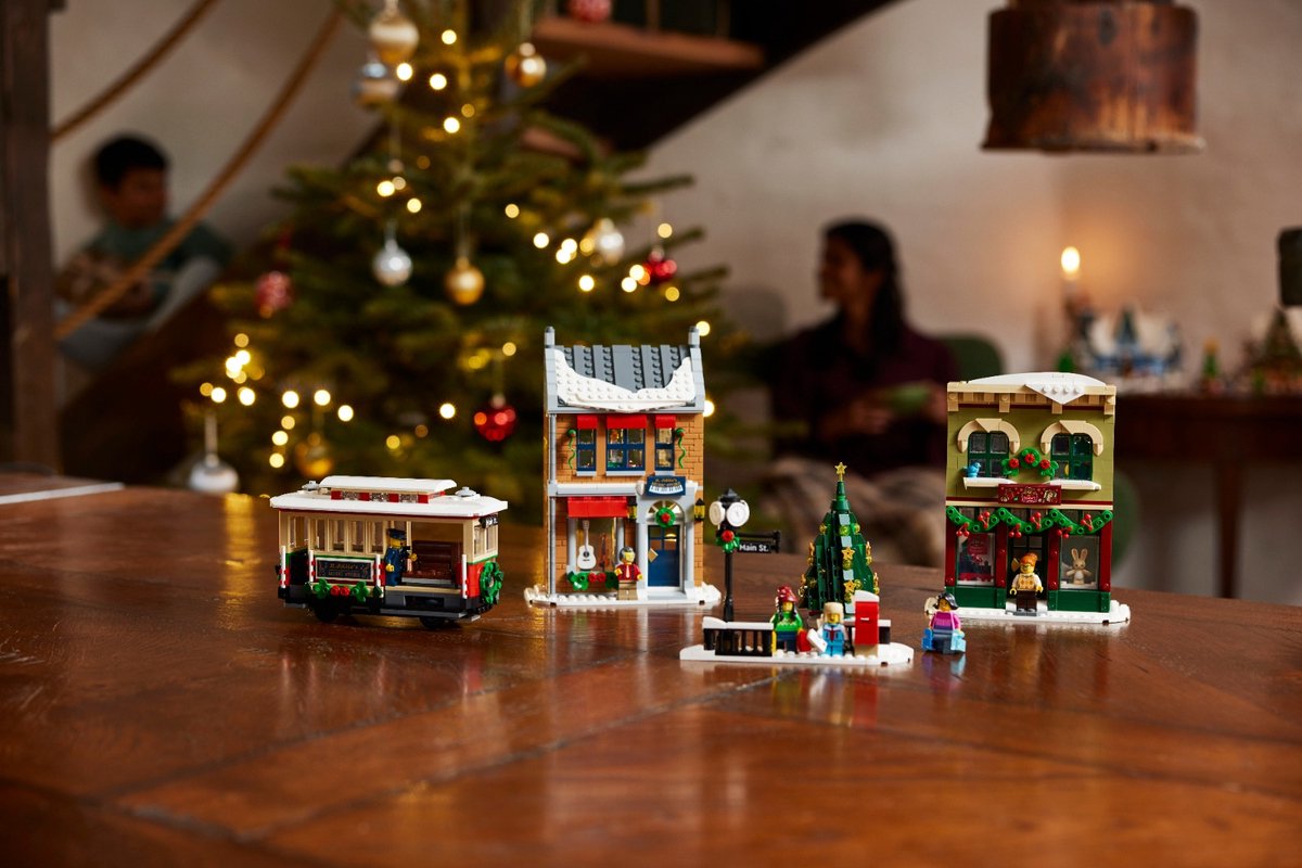 LEGO Creator Expert Feestelijke Hoofdstraat - 10308