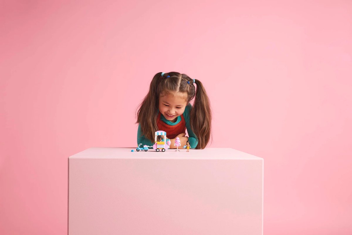 LEGO Friends Snoepkraam met Suikerspin & Scooter - 42643