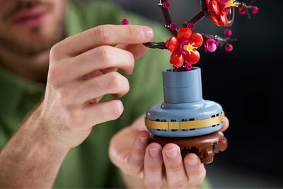 LEGO Icons Japanse Abrikozenboom - Botanische Collectie (10369)