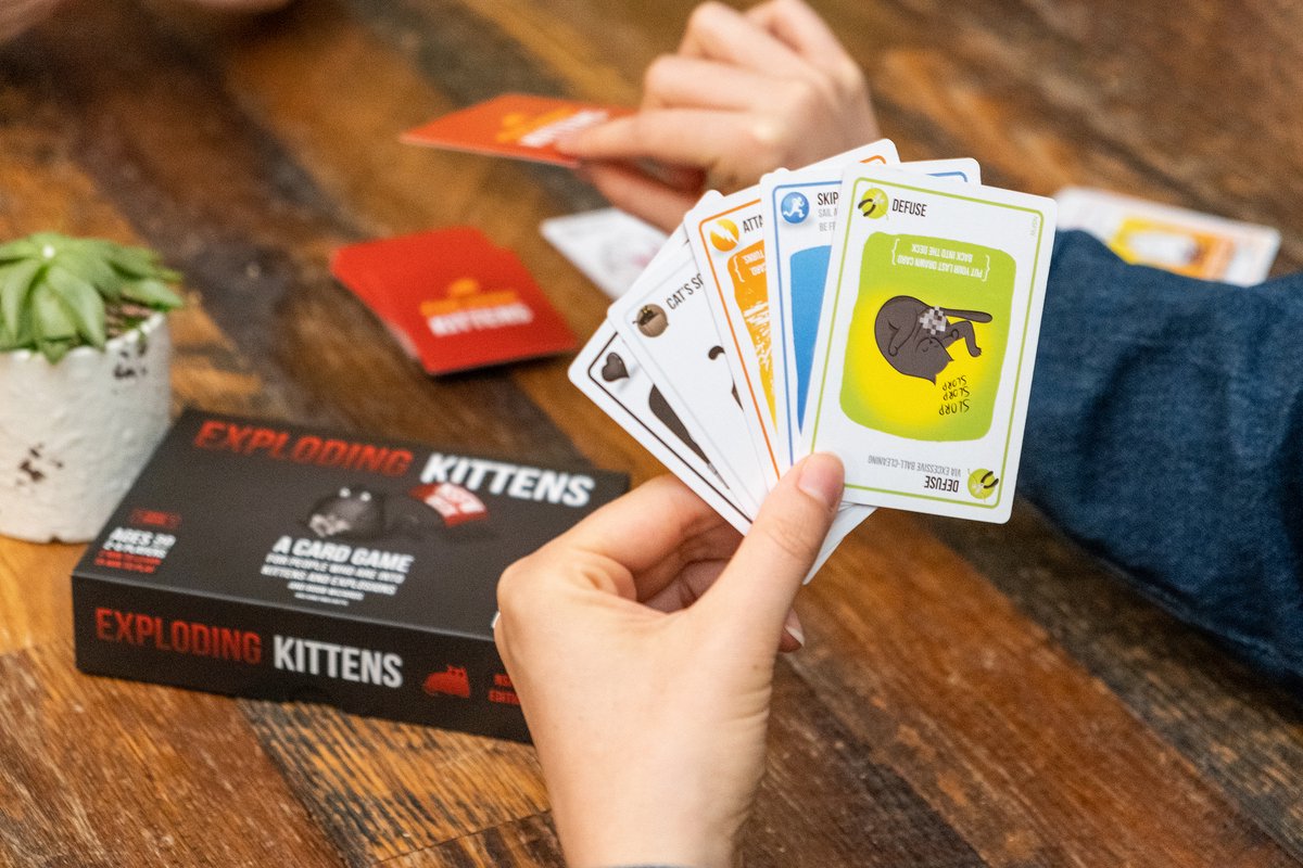 Exploding Kittens NSFW Kaartspel - Nederlandse Édition