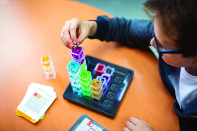 ThinkFun Gravity Maze - Uitdagend Lichtspel voor Jong & Oud