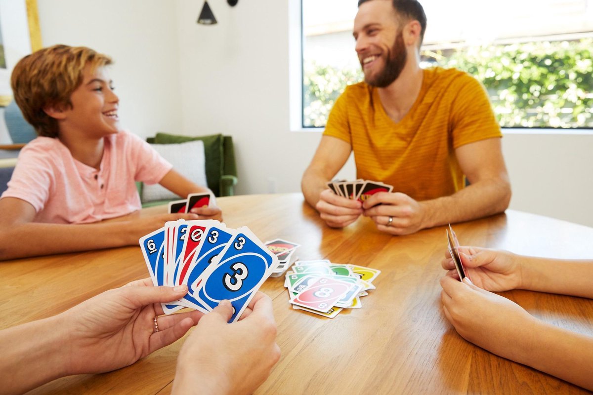 Mattel Games UNO Kaartspel voor het Hele Gezin