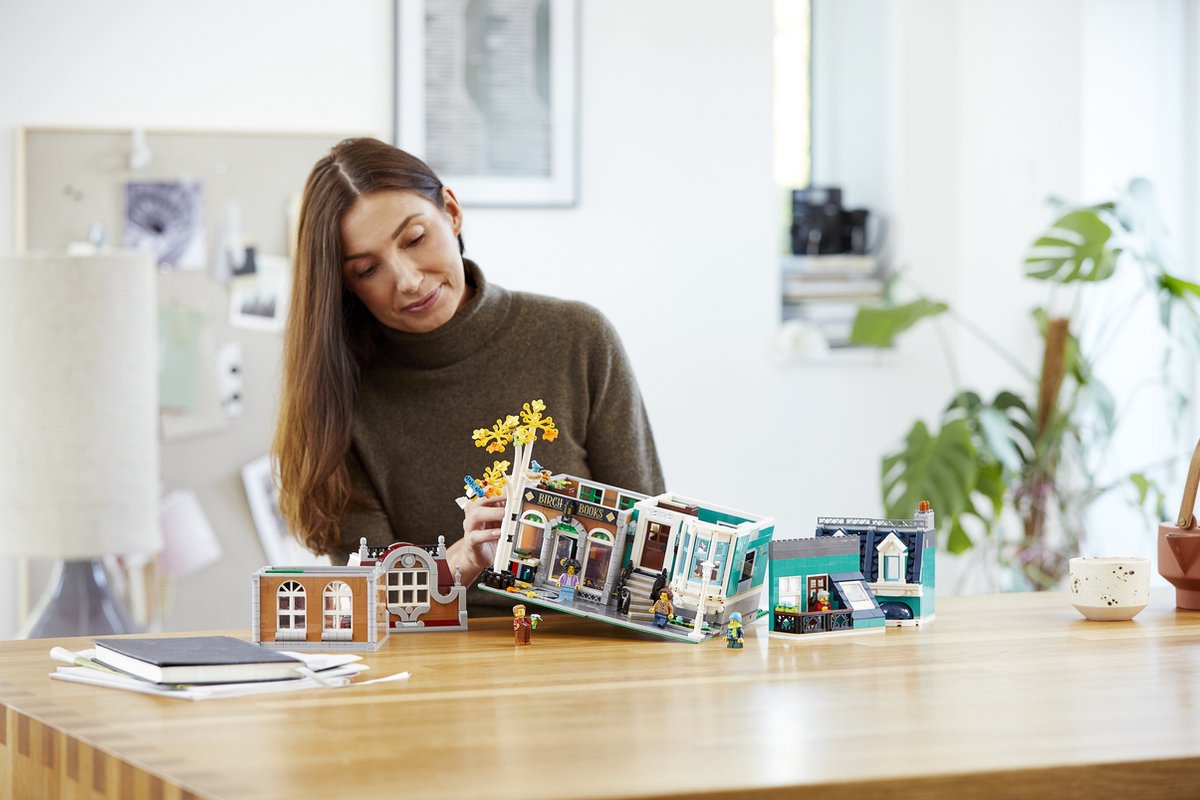 LEGO Creator Expert De Boekwinkel - 10270