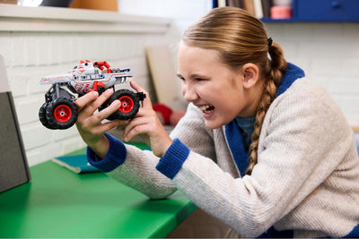 LEGO Technic Monster Jam™ ThunderROARus™ Truck - 42200
