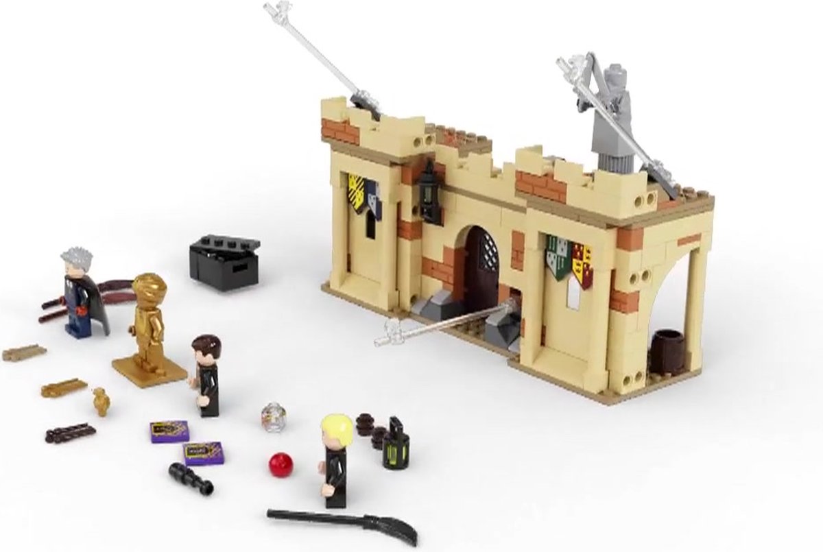 LEGO Harry Potter Zweinstein: De Eerste Vliegles - 76395