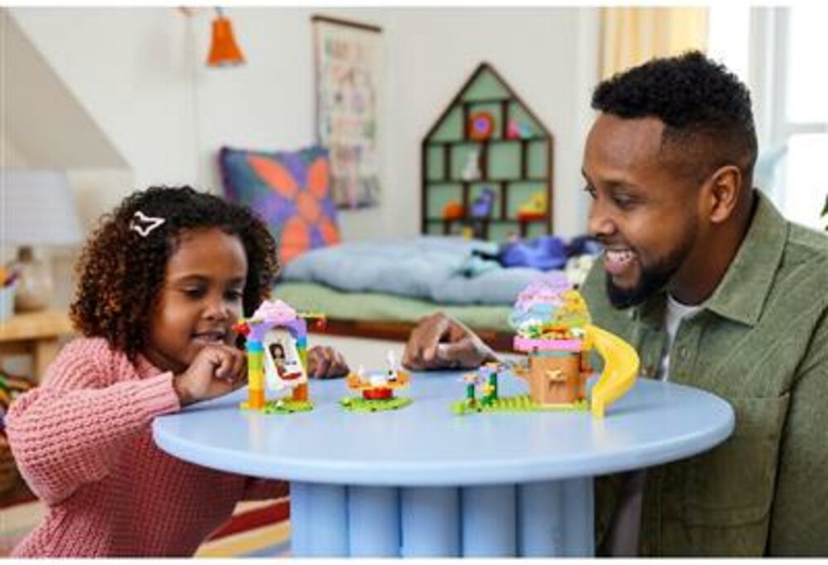 LEGO Gabby's Poppenhuis Kitty Feeën Tuinfeest - 10787