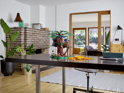 LEGO Ideas Boomhut Avontuur - 21318