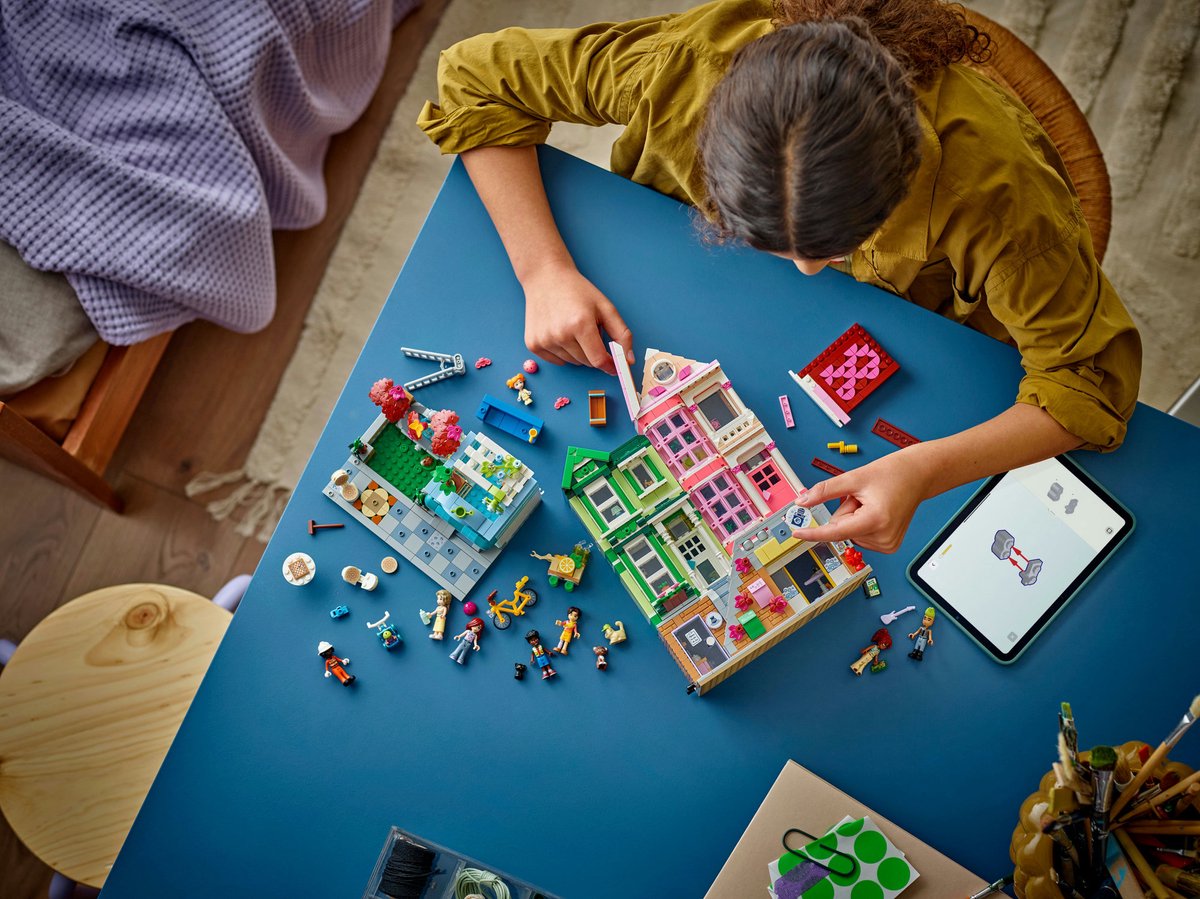 LEGO Friends Heartlake City Appartementen & Winkels - 42670