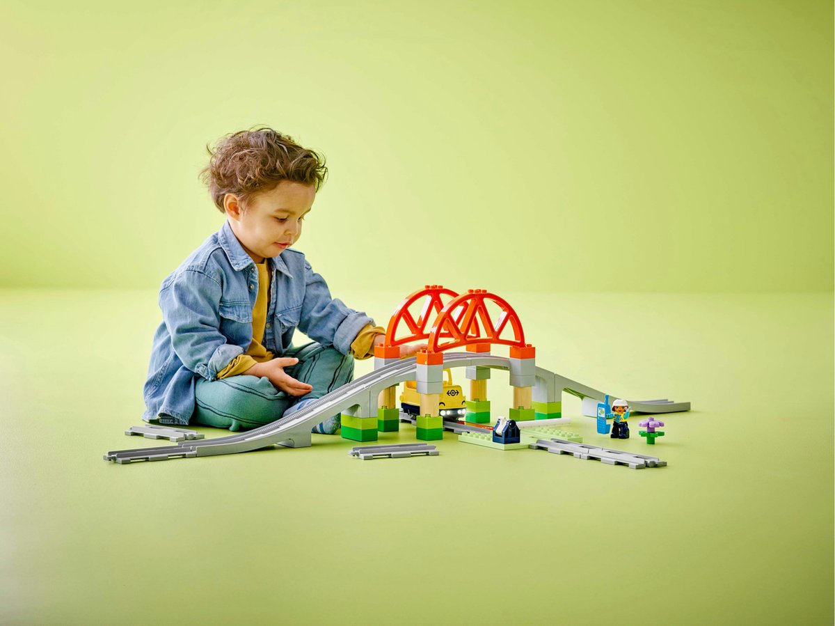 LEGO DUPLO Stad Brug- en Spoorweguitbreidingsset - 10426